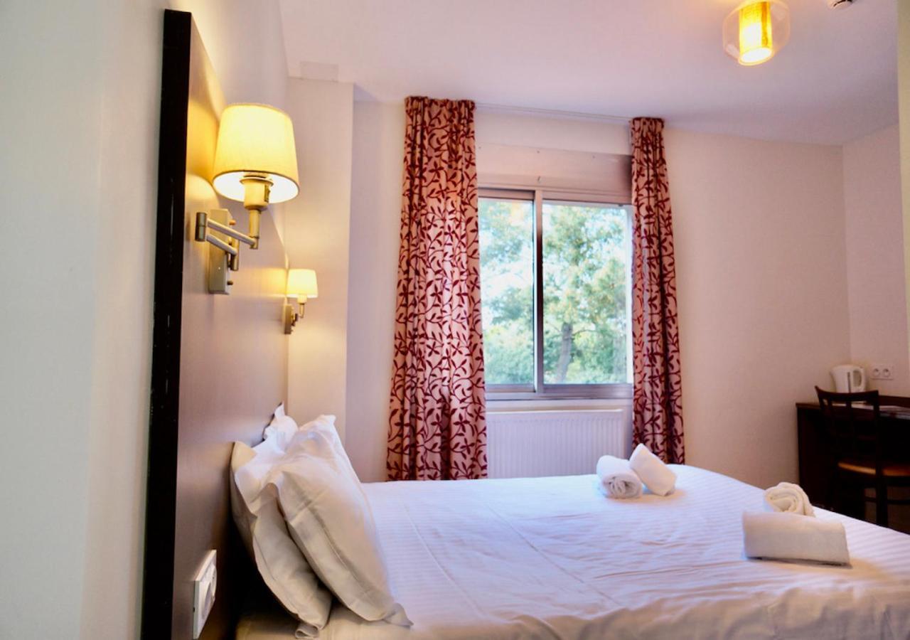 Hotel Et Studios Le Marina Baie De La Baule ปอร์นิเชต์ ภายนอก รูปภาพ