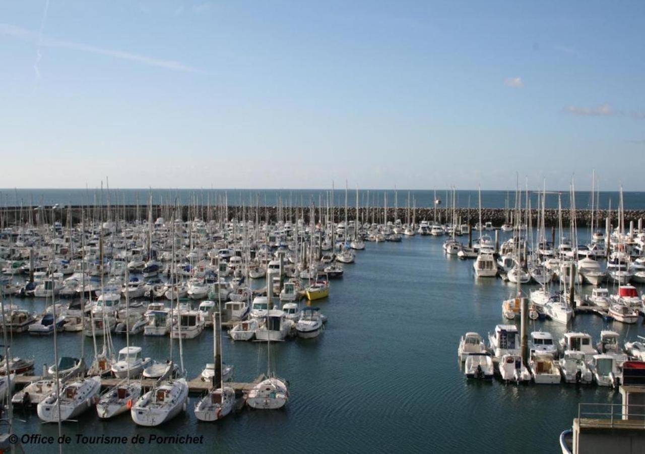 Hotel Et Studios Le Marina Baie De La Baule ปอร์นิเชต์ ภายนอก รูปภาพ