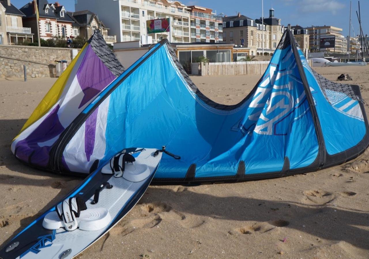 Hotel Et Studios Le Marina Baie De La Baule ปอร์นิเชต์ ภายนอก รูปภาพ