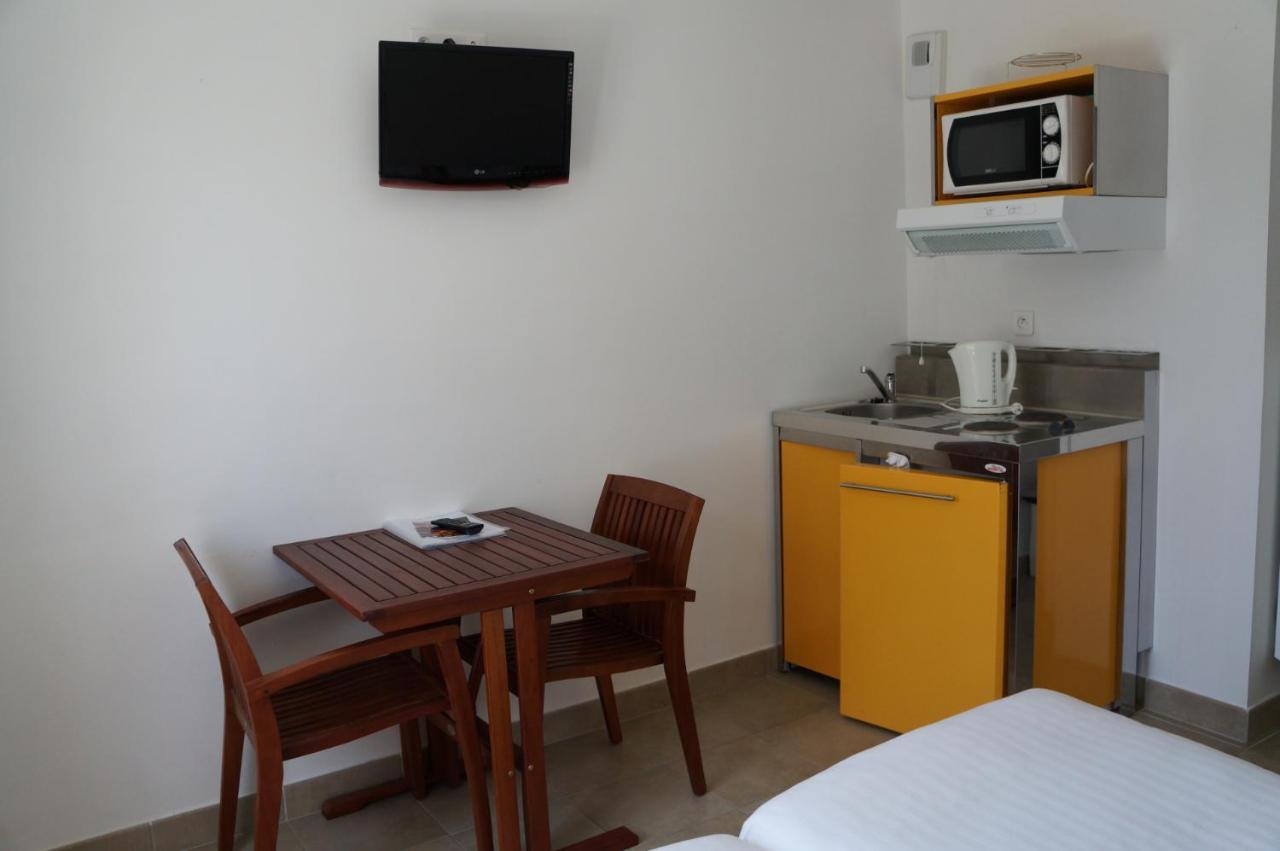 Hotel Et Studios Le Marina Baie De La Baule ปอร์นิเชต์ ภายนอก รูปภาพ