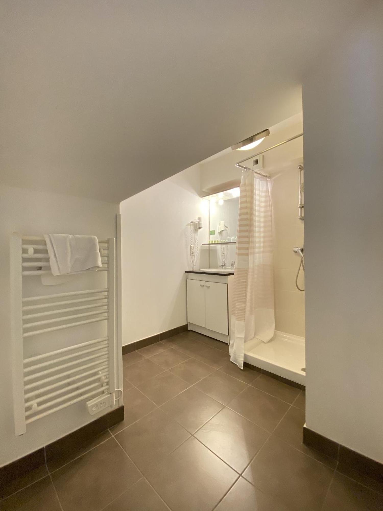 Hotel Et Studios Le Marina Baie De La Baule ปอร์นิเชต์ ห้อง รูปภาพ